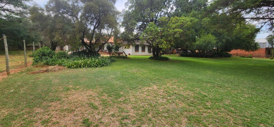 Commercial Property for Sale in Rietfontein A H North West